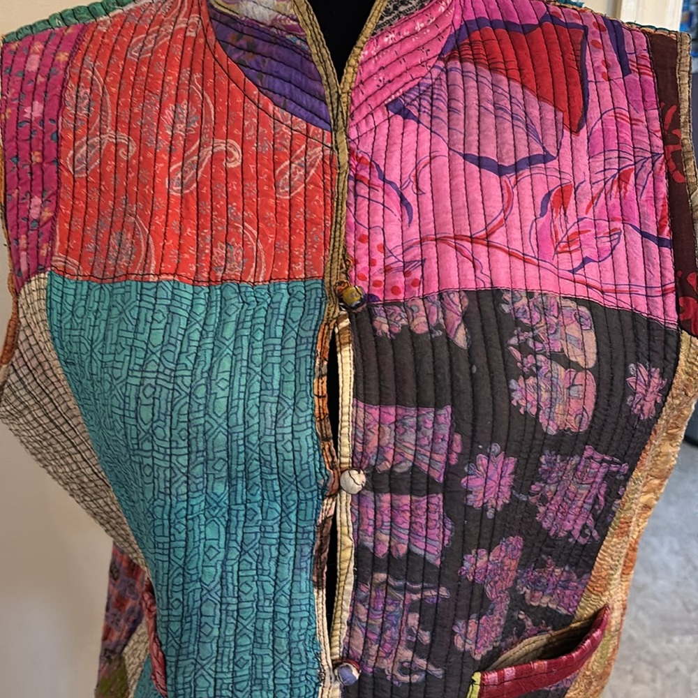 Sacred Thread Silk Patchwork Vest Size Ml - image 6